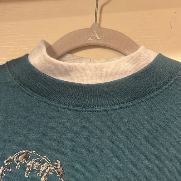 Vintage Bird 90s Style Sweatshirt - Picture 6 of 6